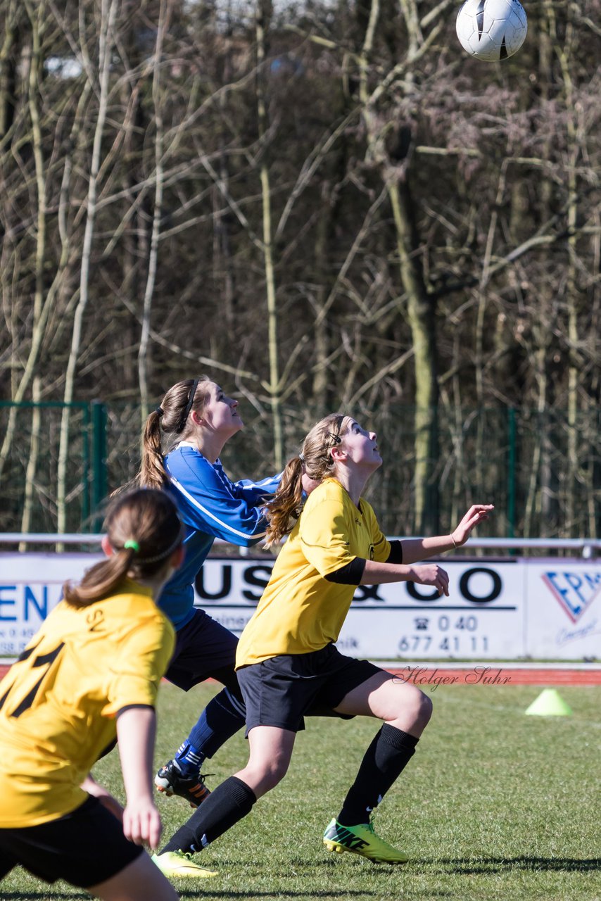 Bild 159 - C-Juniorinnen VfL Oldesloe - Wiker SV : Ergebnis: 0:5